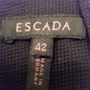 Women's Escada Black 98% Cotton Pants, Size 42 (EU). (Size 12 U.S.).